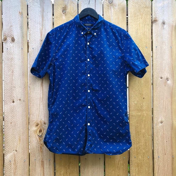 Banana Republic Other - [Banana Republic] Camden Shirt Size M.